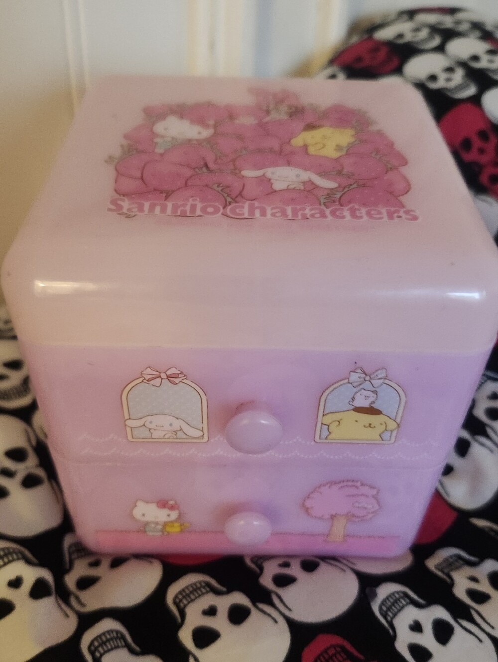 Hello Kitty Small Organizer